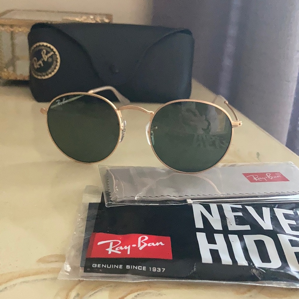 Ray Ban Round Metal Sunglasses